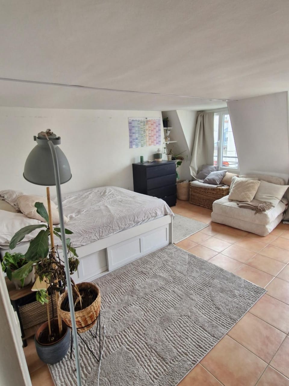 Central and luminous Apartment in Paris