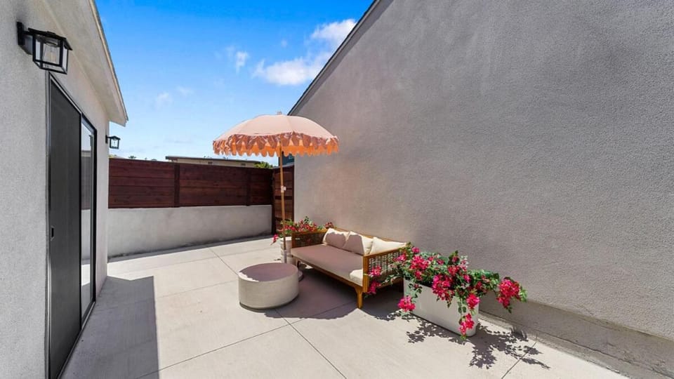 Vista Studio Oasis - Patio, Beaches & Local Dining Apartment in Vista