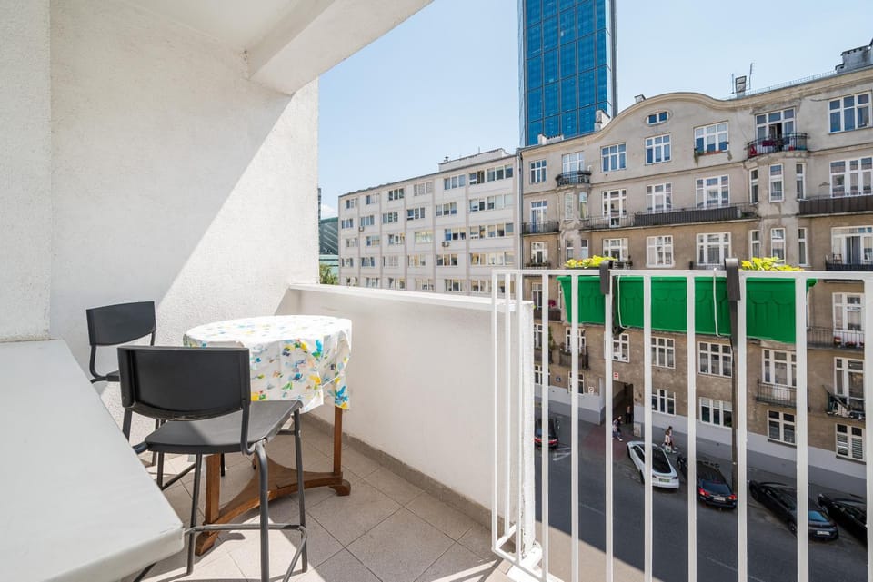 Day, Balcony/Terrace, Seating area, City view