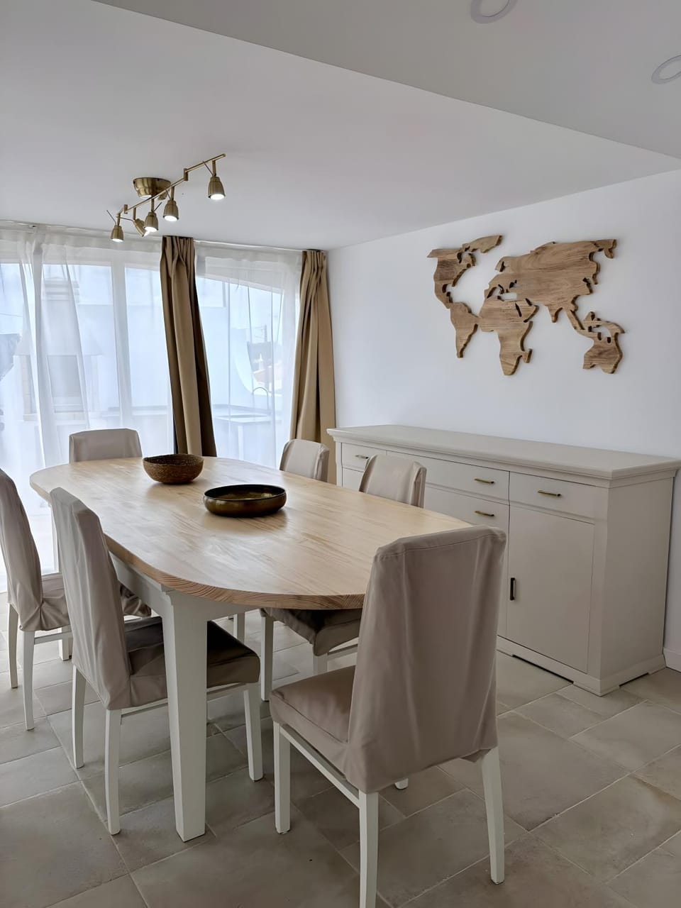 Property building, Living room