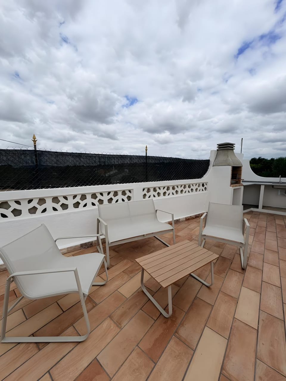 Property building, Balcony/Terrace, Living room