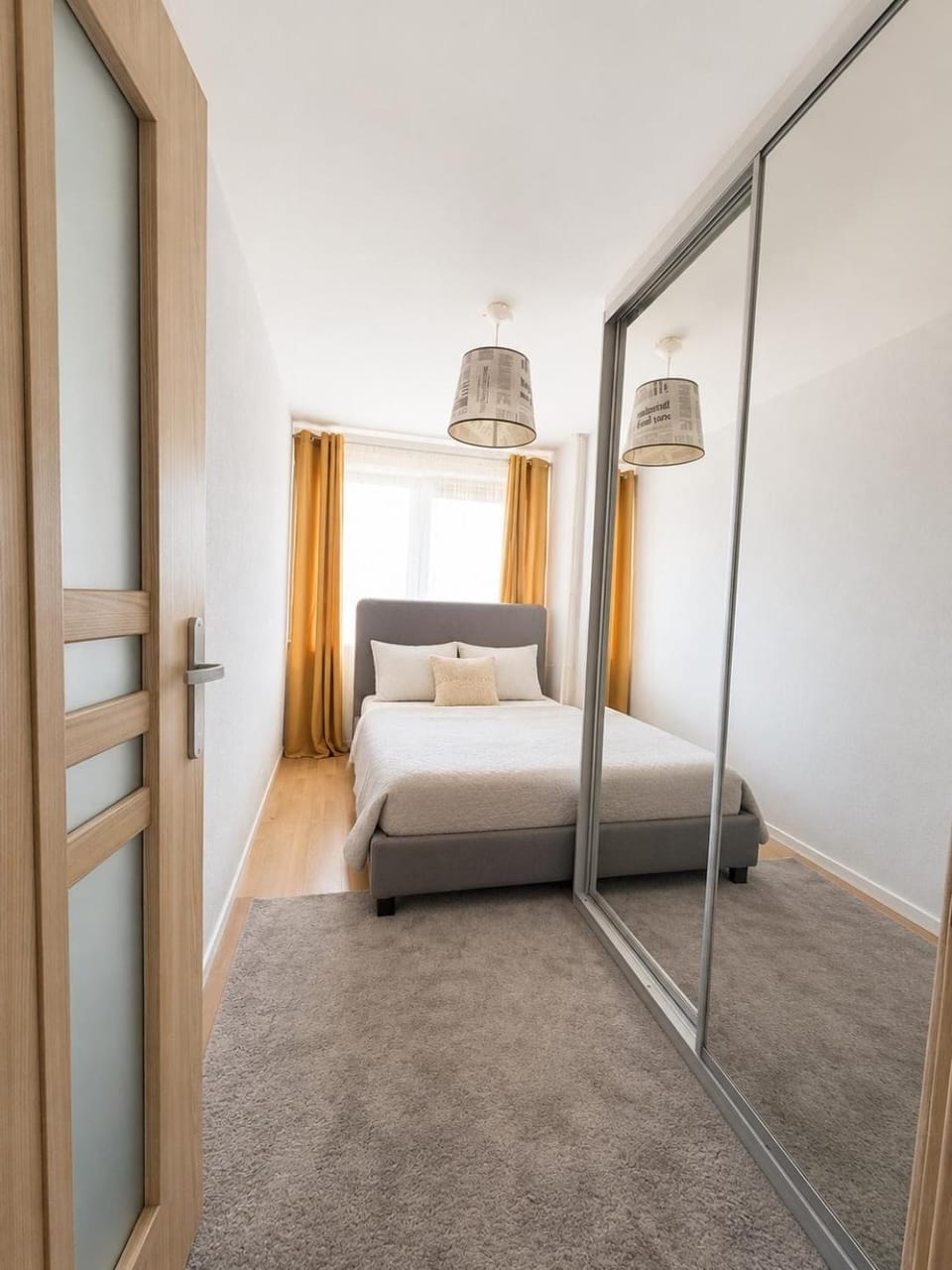 Bed, Photo of the whole room, Bedroom