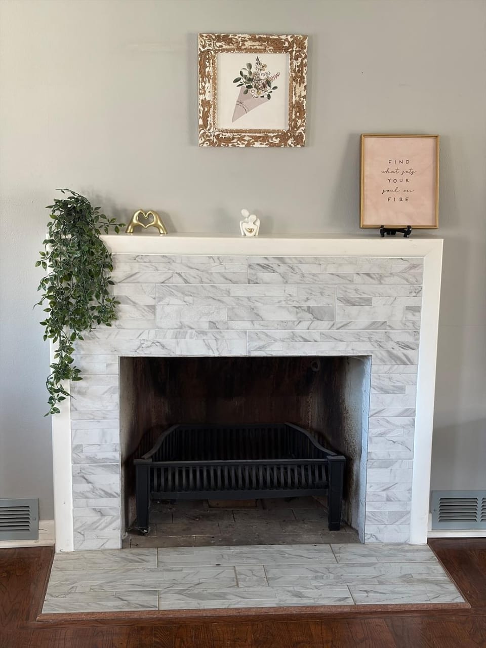 3 BR w large yard and pet friendly Near Kansas City! House in Kansas