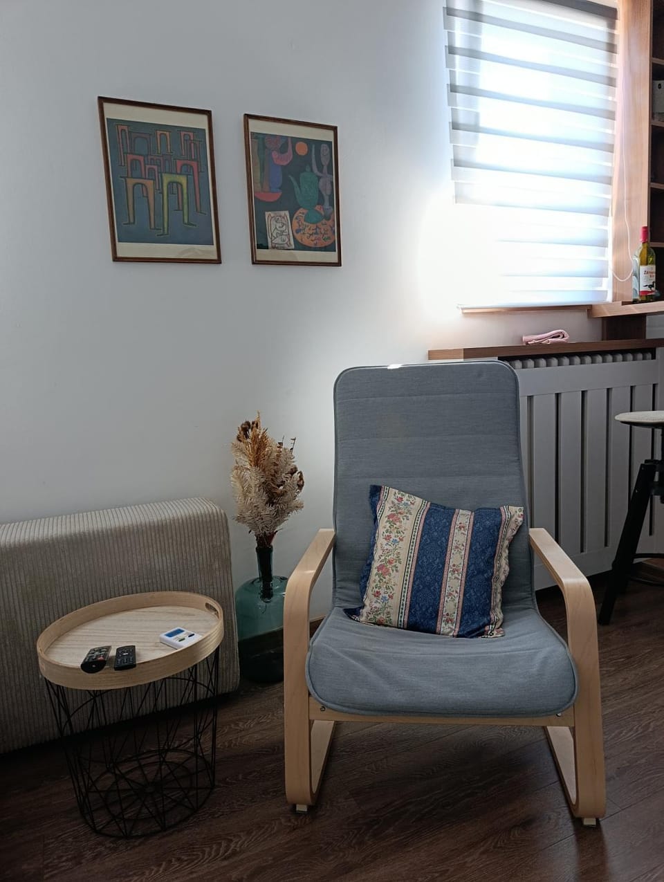 Seating area