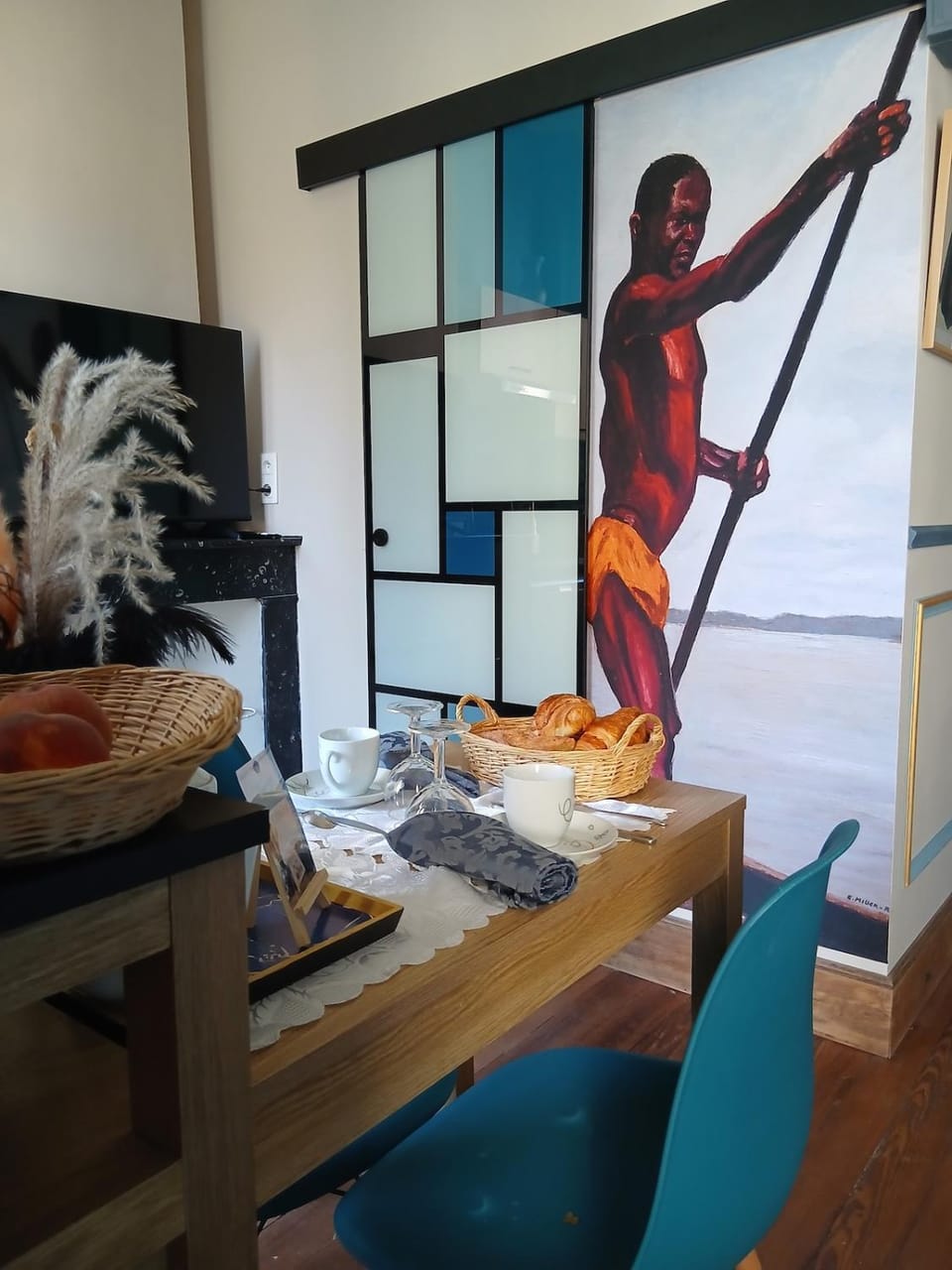 TV and multimedia, Decorative detail, Dining area