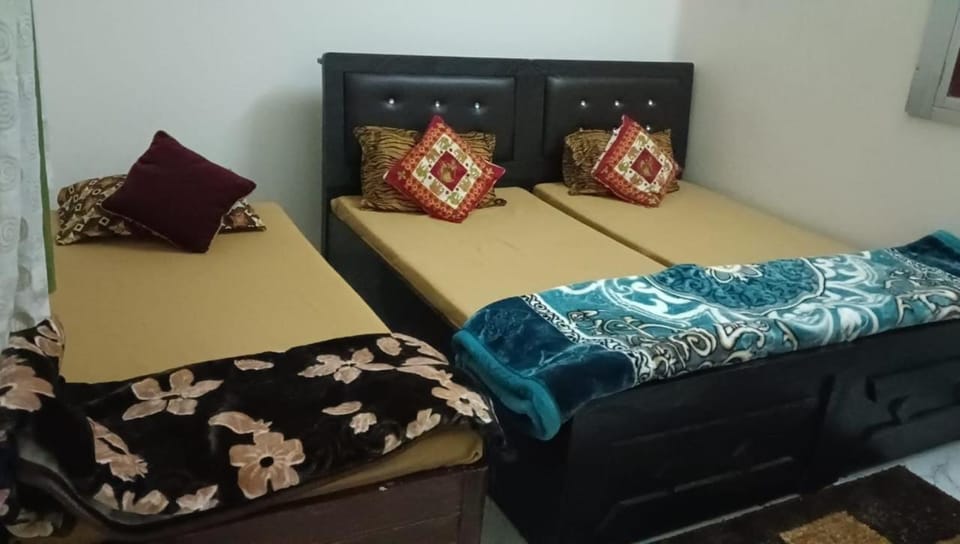 Shri jee kunj Home Stay Vacation rental in Varanasi