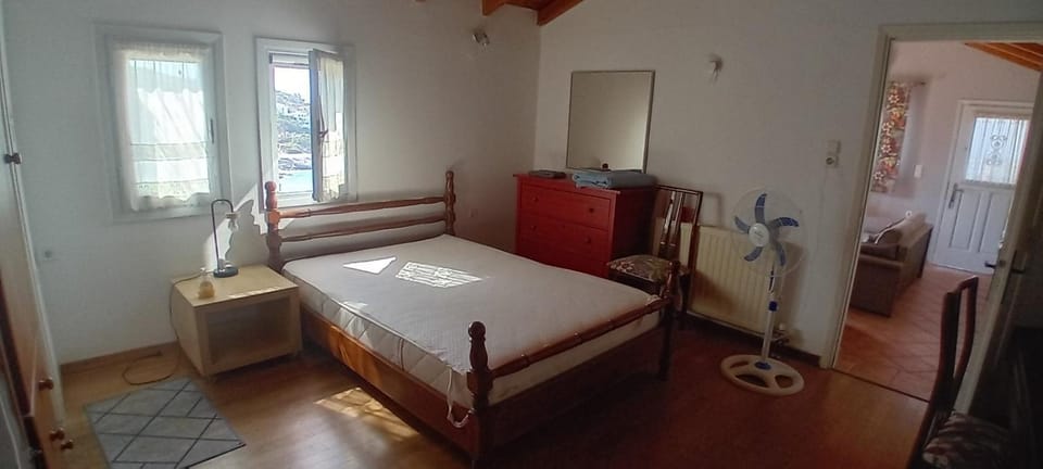 Mesakti Apartment in Icaria