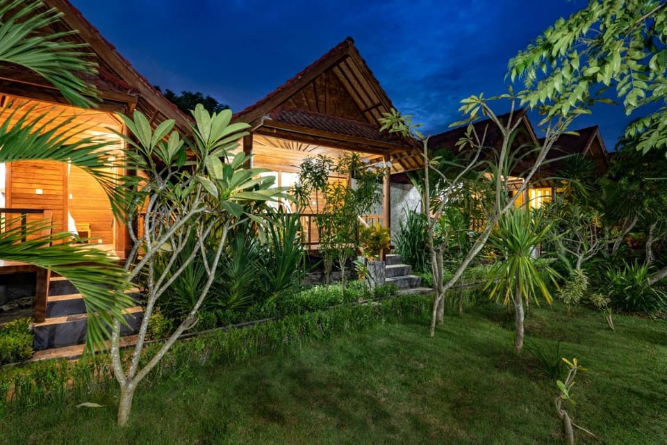 Property building, Garden