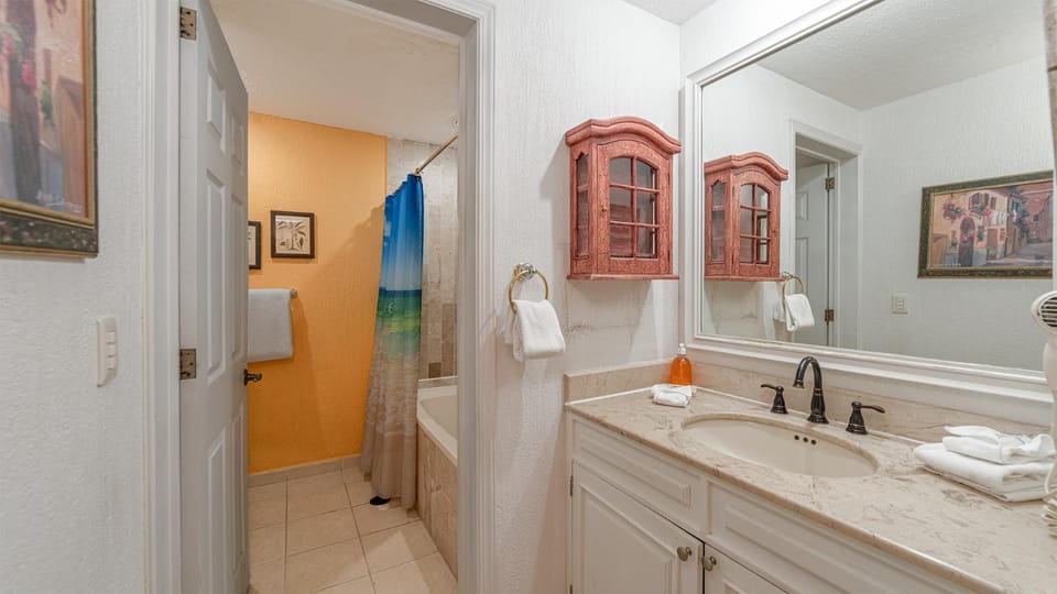 Bathroom, Bath