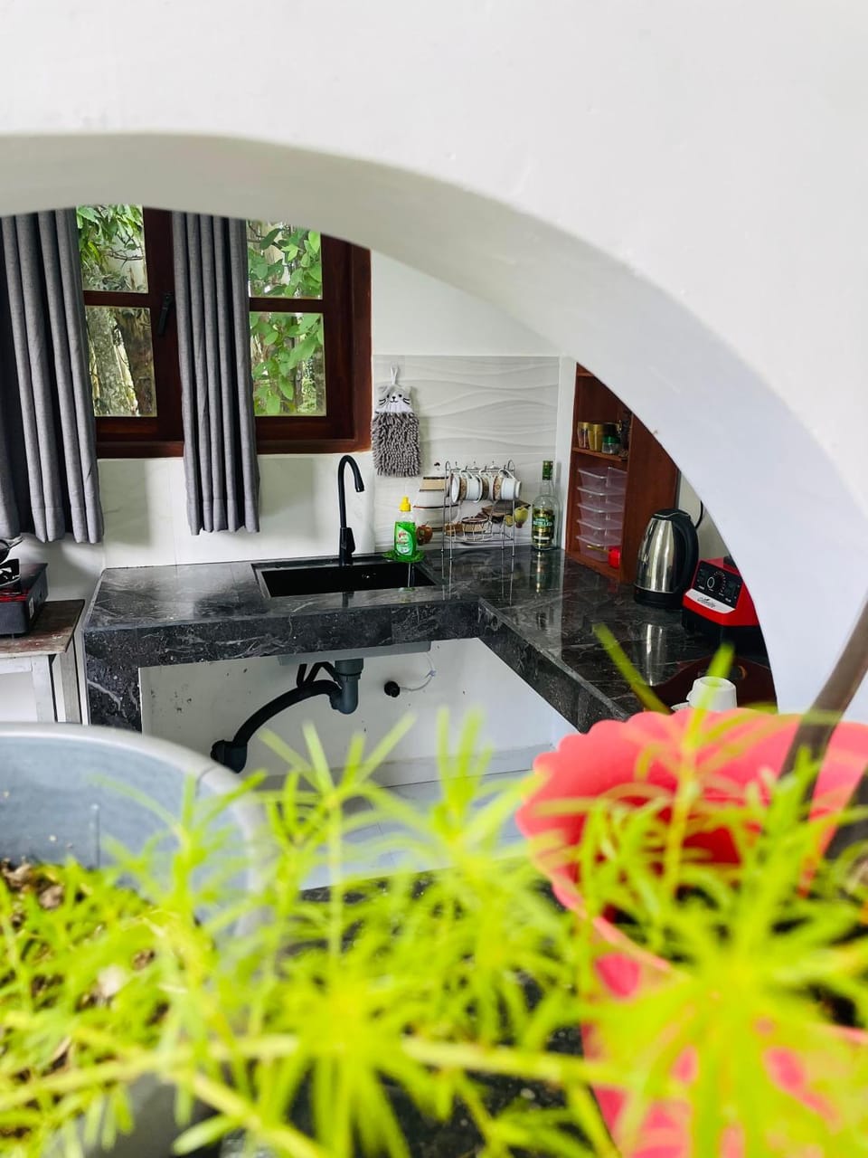 Kitchen or kitchenette, Kitchen or kitchenette