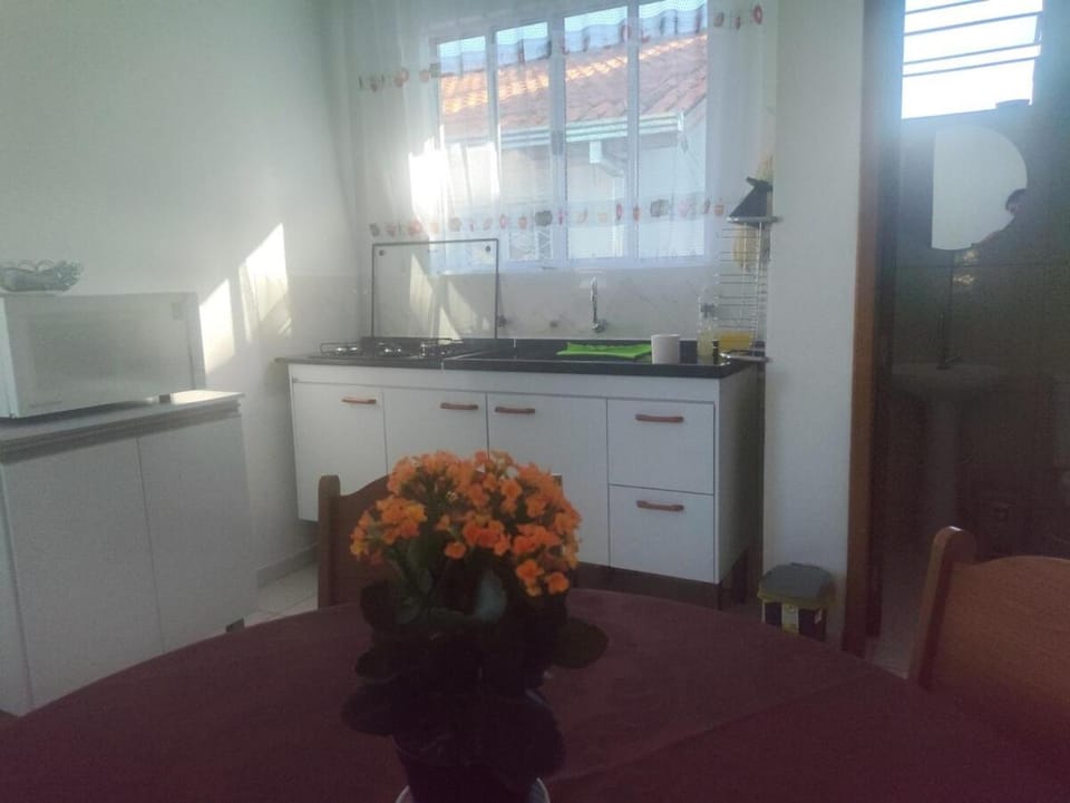Estúdio Completo, conforto com preço justo Apartment in Curitiba