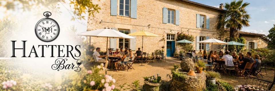 Mad Hatters Camping, Caravan & Motorhome Pitches Campground/ 
RV Resort in Nouvelle-Aquitaine