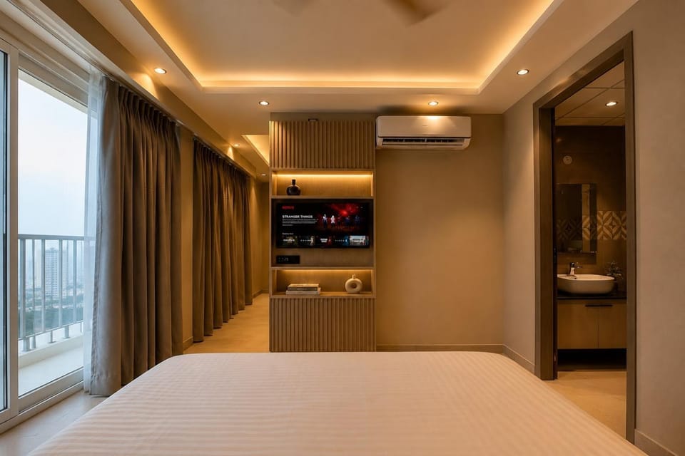 Alaya Retreat- Your home away from home Apartment in Noida