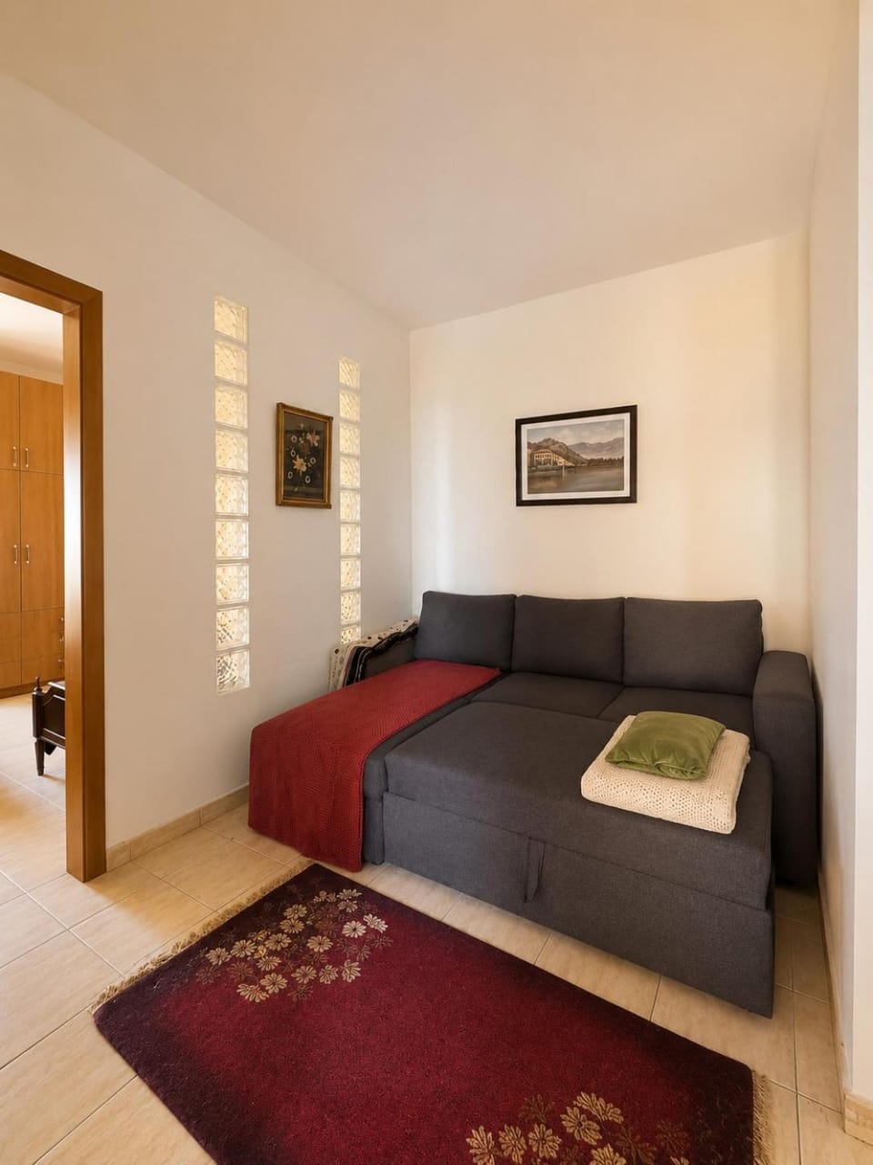 Cozy Apartment with City View Apartment in Tirana