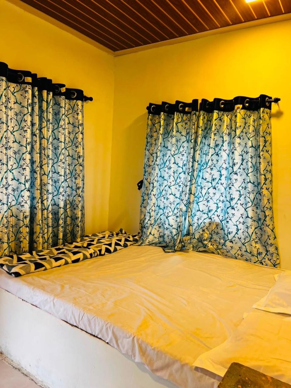 Backwater Homstay Bhandardhara Vacation rental in Maharashtra