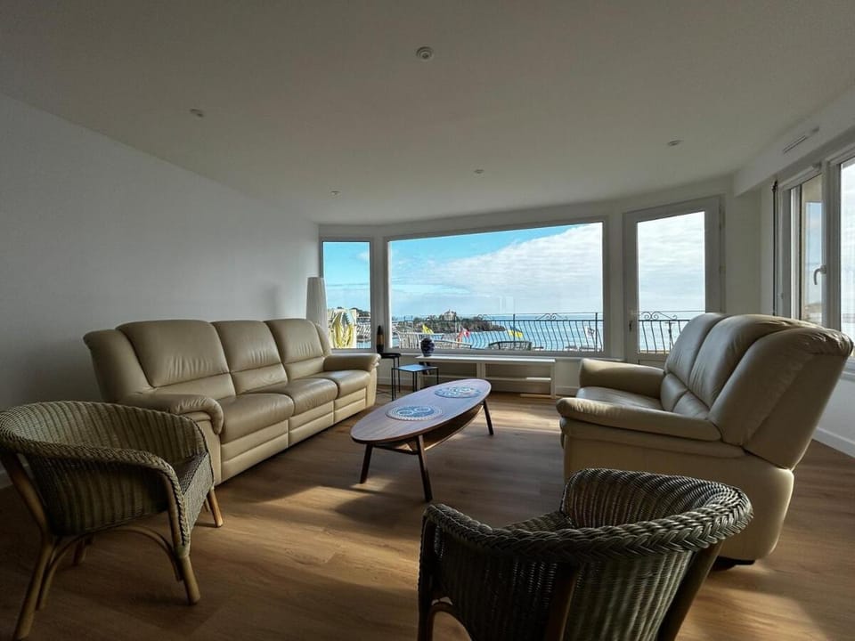 La Grande Bleue - Beautiful sea view Apartment in Saint-Quay-Portrieux
