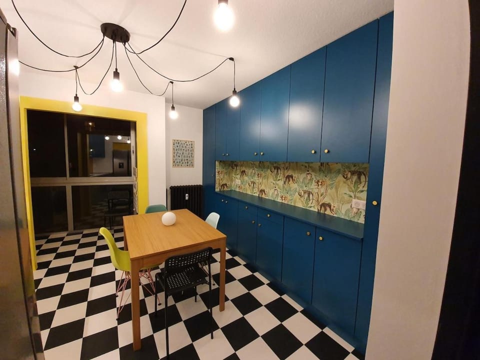 4Bd 8 people Lake within walking distance Mountain view Apartment in Annecy