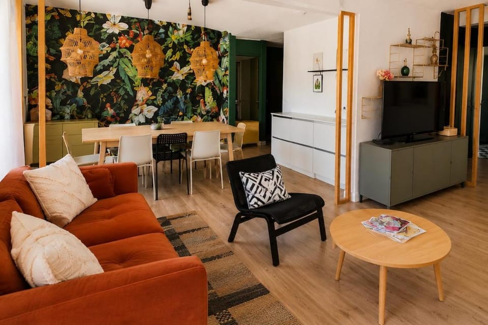 4Bd 8 people Lake within walking distance Mountain view Apartment in Annecy