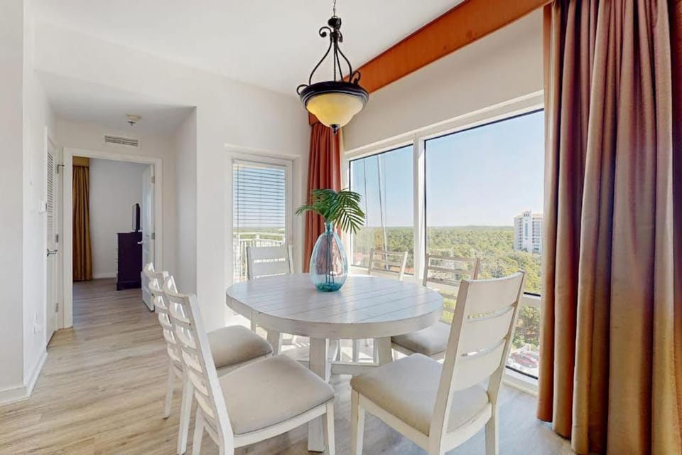 Luau getaway with pools hot tub beach access & private balcony House in Miramar Beach