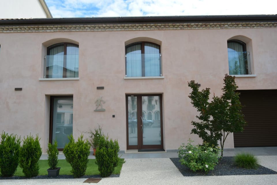 Property building, Garden view
