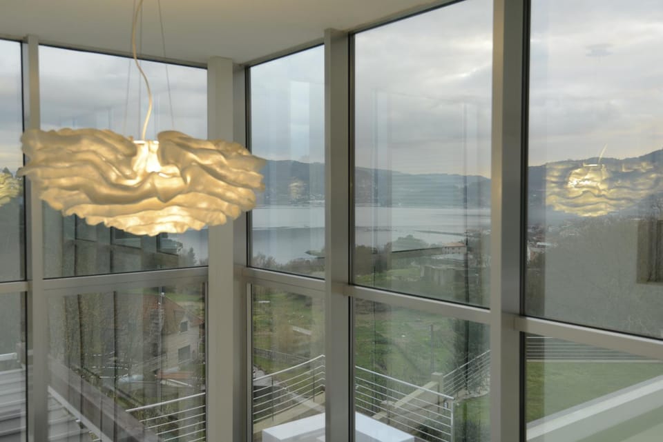 Luxury in the Vigo estuary Villa in Galicia