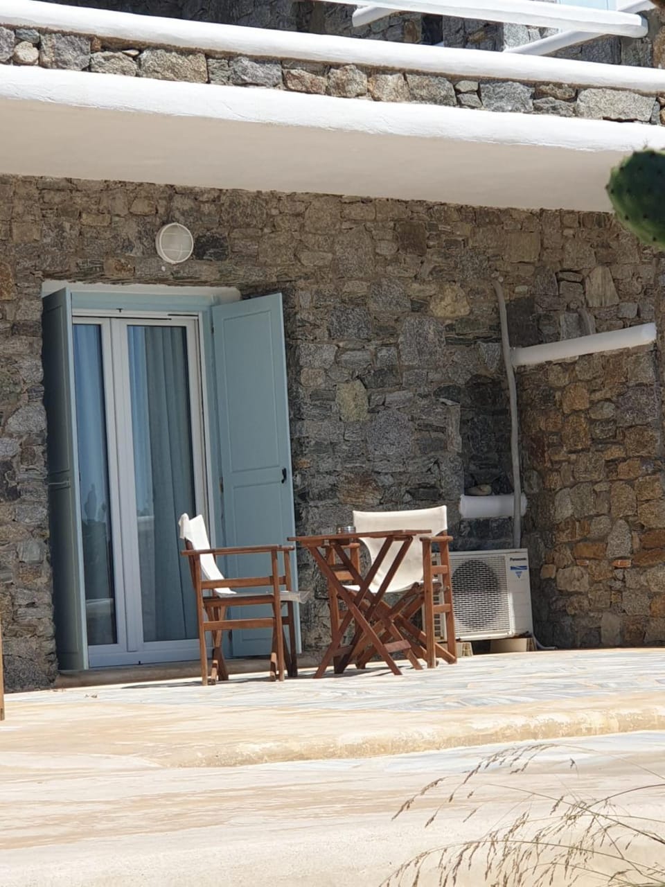 Sofia's Bungalows Mykonos Villa in Mykonos, Mikonos 846 00, Greece