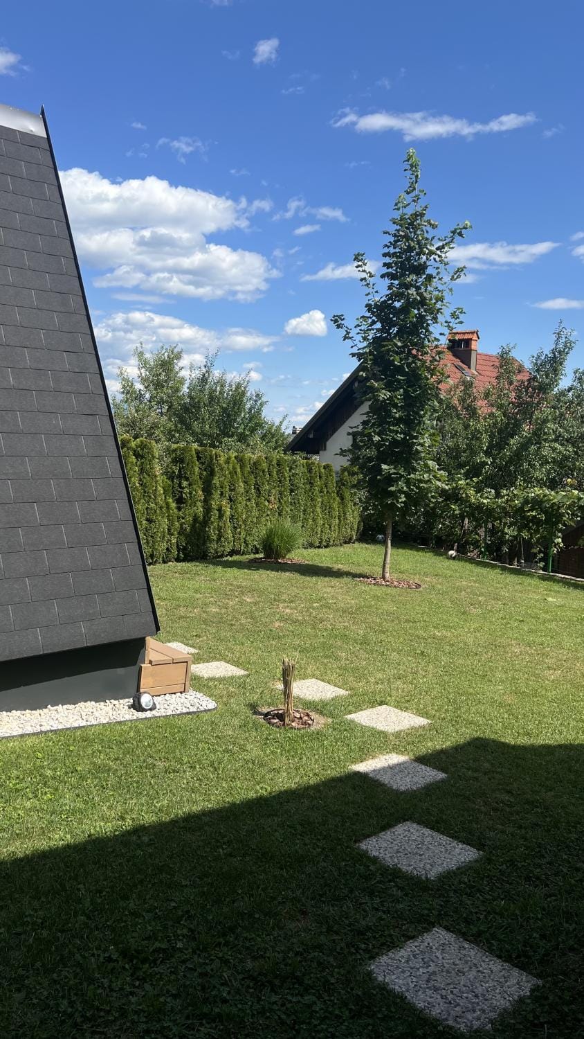 Castle view Chalet - ZemvaStays Luxury tent in Carinthia, Austria
