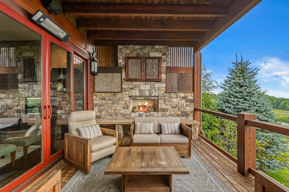 Positive Altitude at Eagles Nest House in Beech Mountain
