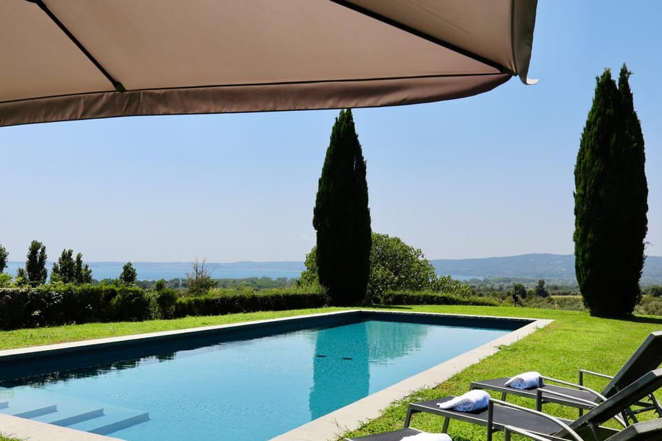 Lake view, Pool view, Swimming pool, sunbed