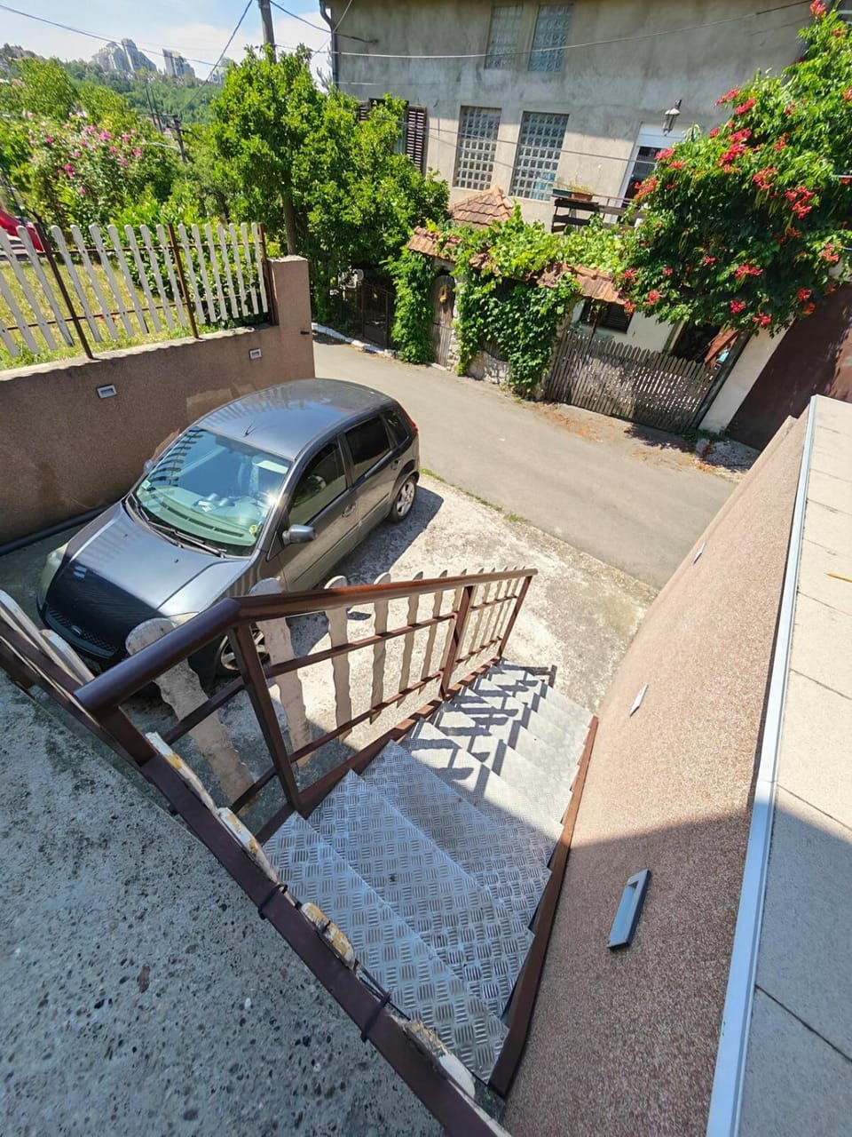 Property building, Parking