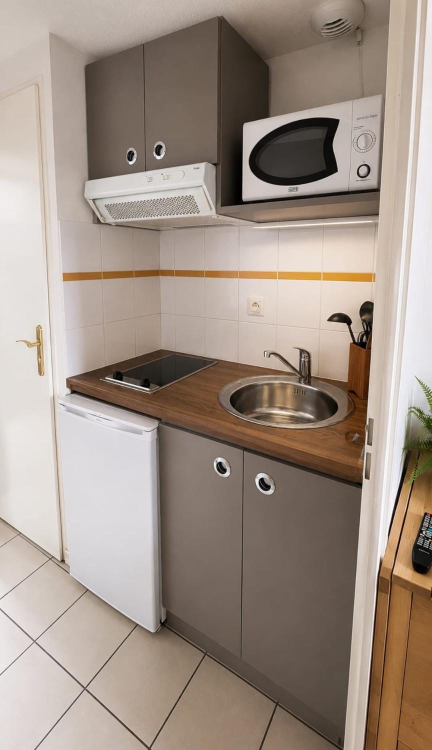 Kitchen or kitchenette, dishwasher, pet friendly, stove