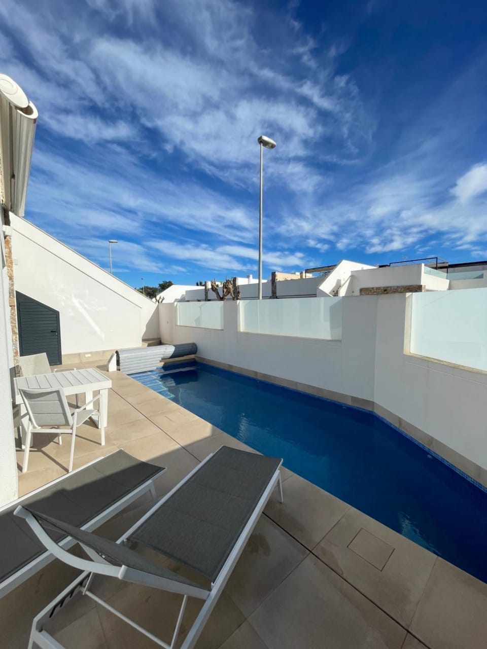 Pool view, Swimming pool, sunbed