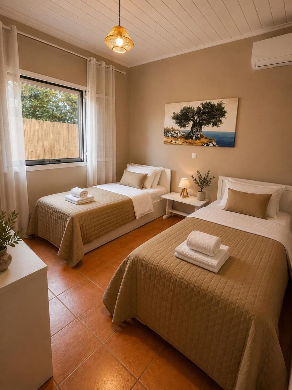 Bed, Bedroom, air conditioner