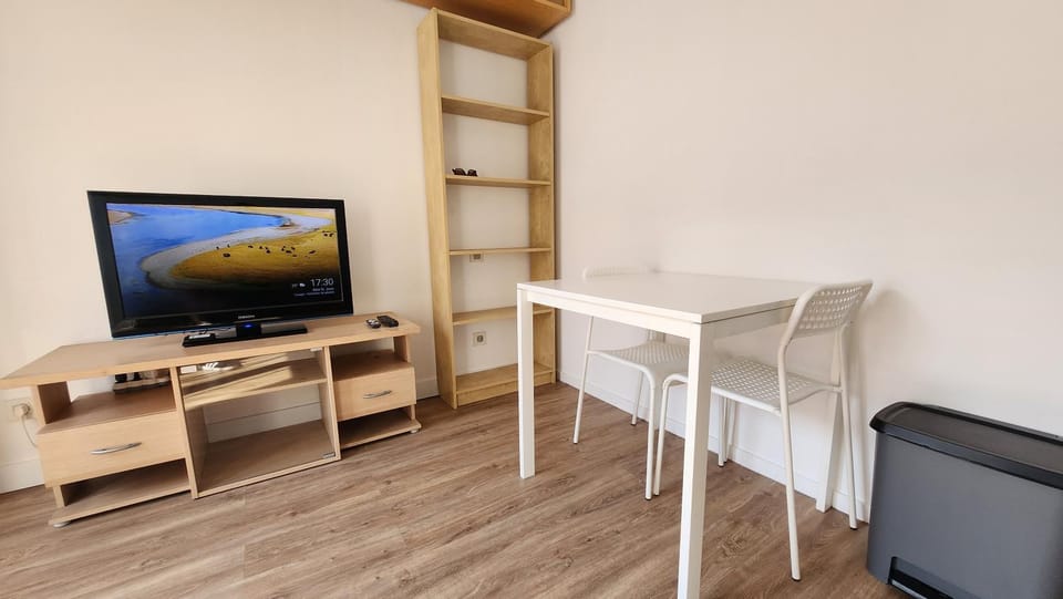 Studio Canal du midi - parking privé - 2pers - équipé Apartment in Toulouse