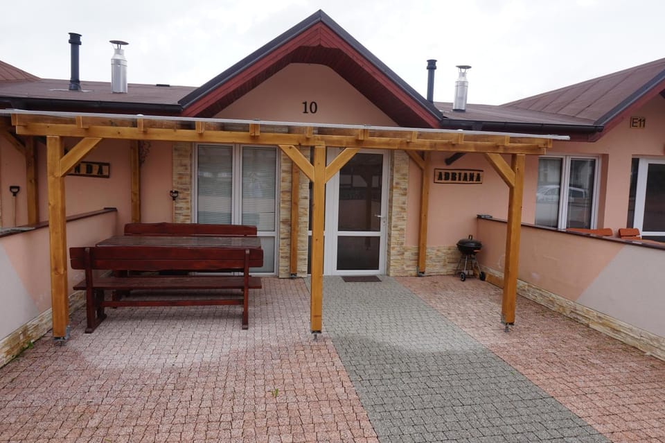 Property building, Balcony/Terrace