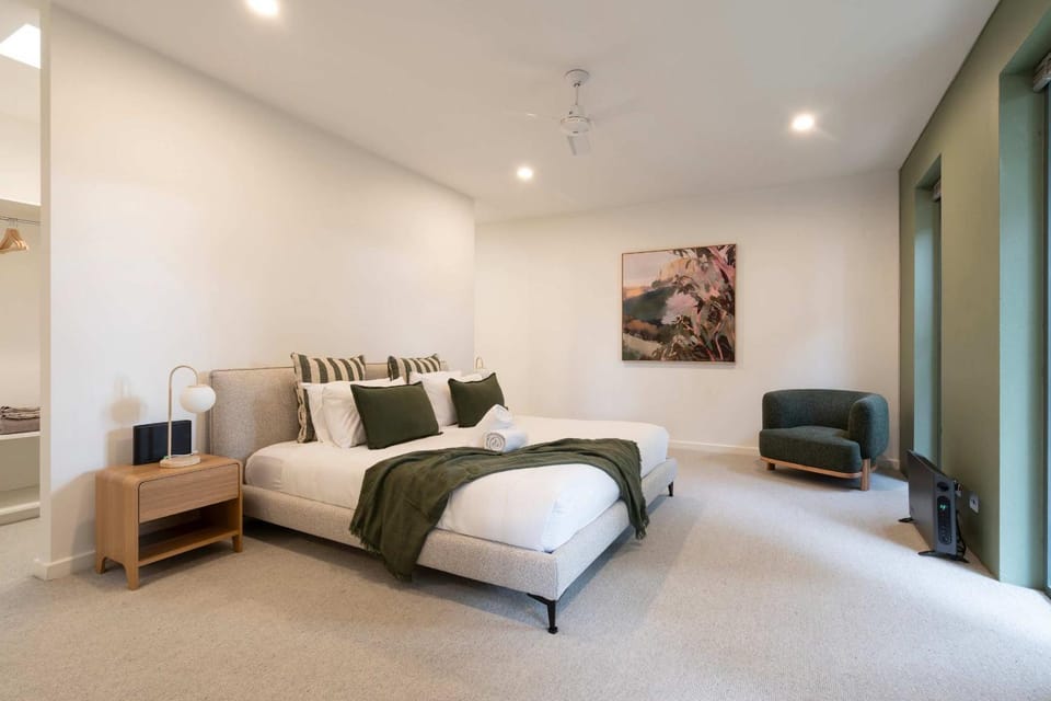 Coastal Elegance in Old Point Lonsdale Pet Friendly Apartment in Point Lonsdale