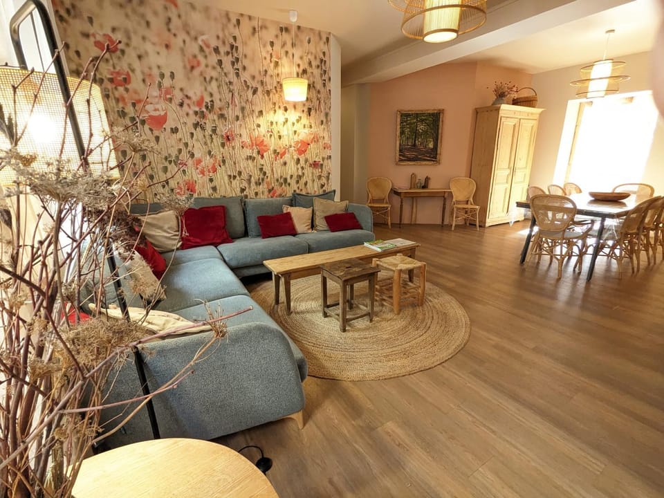 Appartement A Travers Champs avec Sauna et Parking Apartment in Colmar