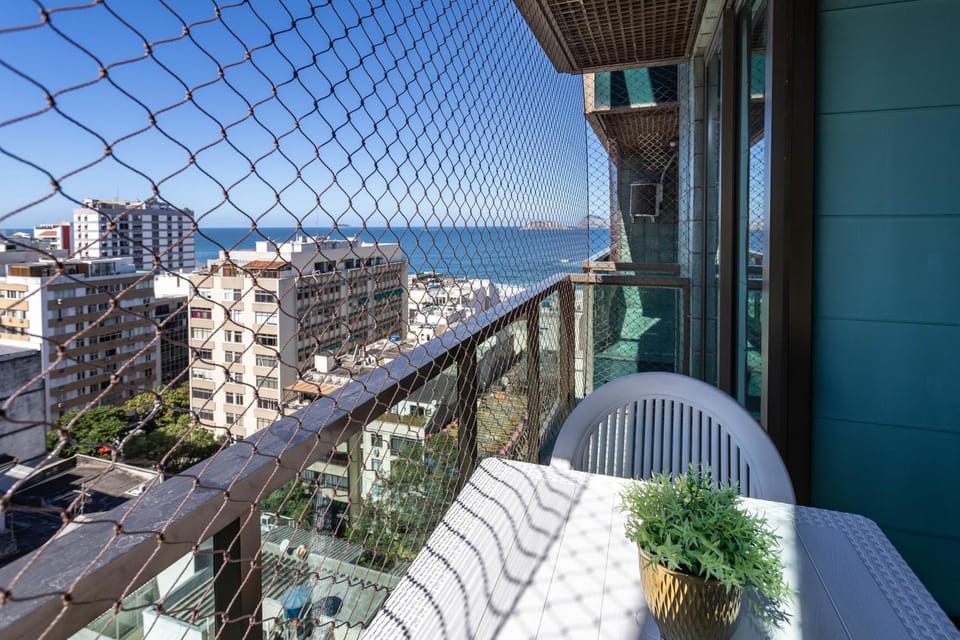 Property building, Day, Natural landscape, View (from property/room), Balcony/Terrace, City view, Sea view