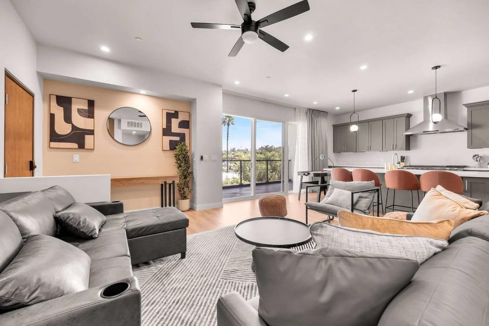 The Almond Estate Front Unit Villa Newly Renovated House in Fallbrook