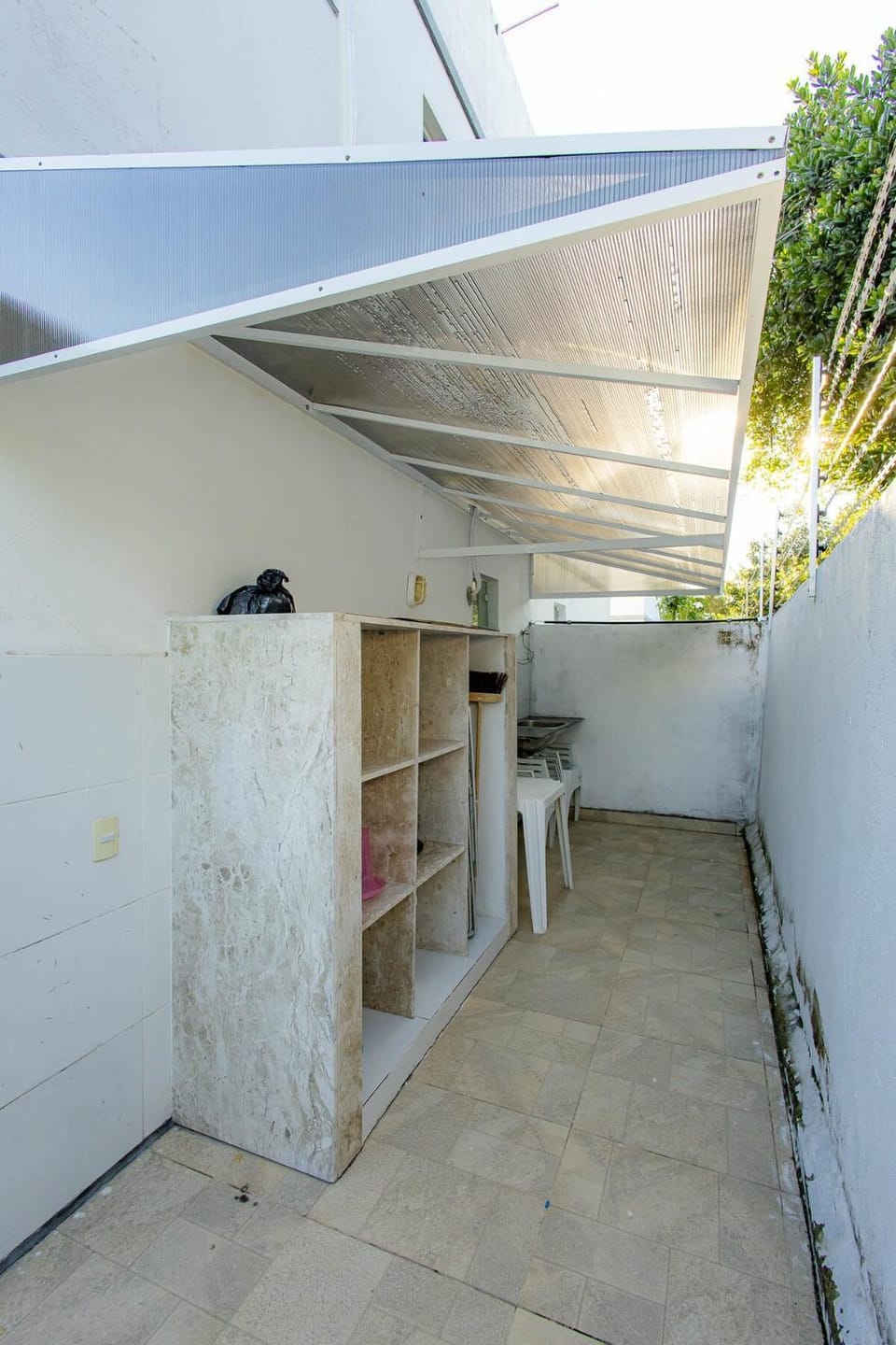 Area and facilities, laundry