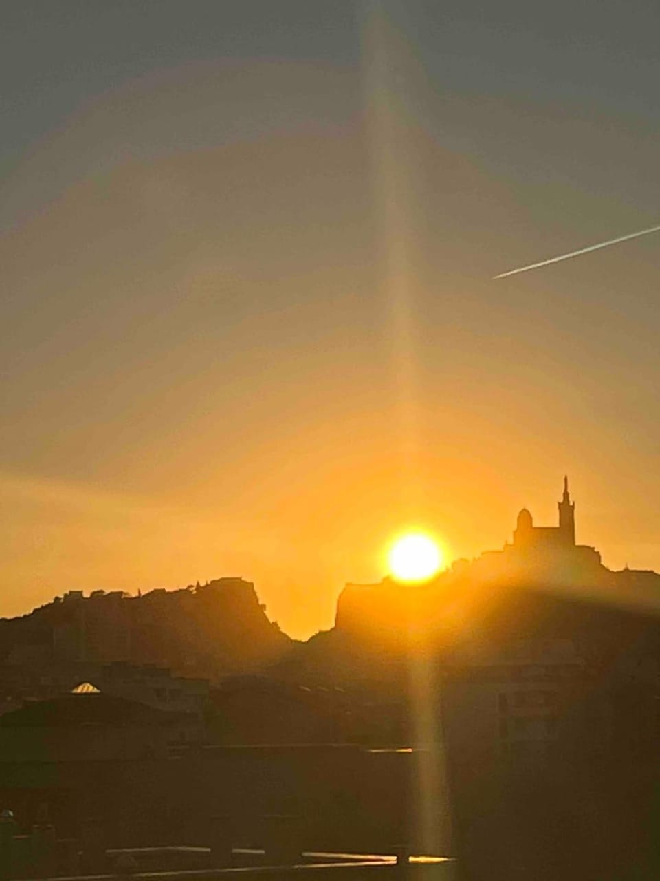 Beautiful 3 bedroom, 3 bed T4, terrace, superb view Apartment in Marseille