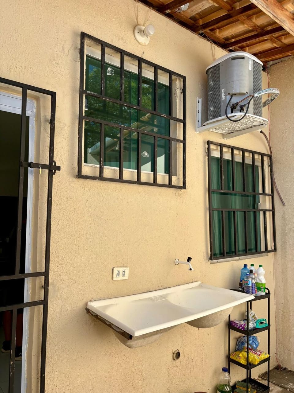 Casa Espaçosa com Excelente Localização - Acomoda até 6 Pessoas House in Petrolina