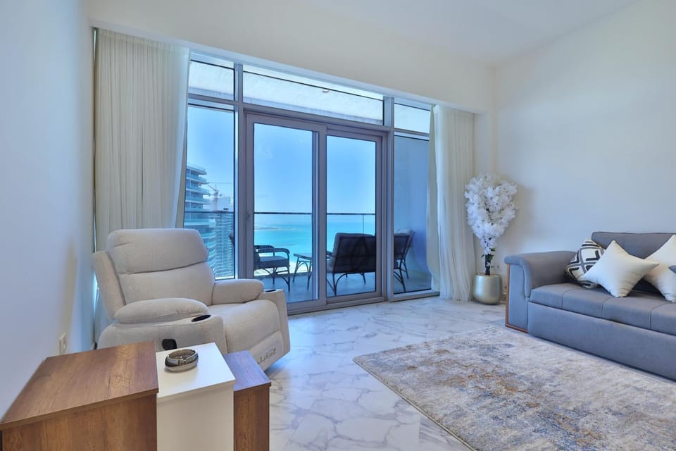 شقة عالية في السماء بغرفتي نوم في ذا جيت على مسافة سير على الأقدام إلى الشاطئ والمقاهي Apartment in Egypt