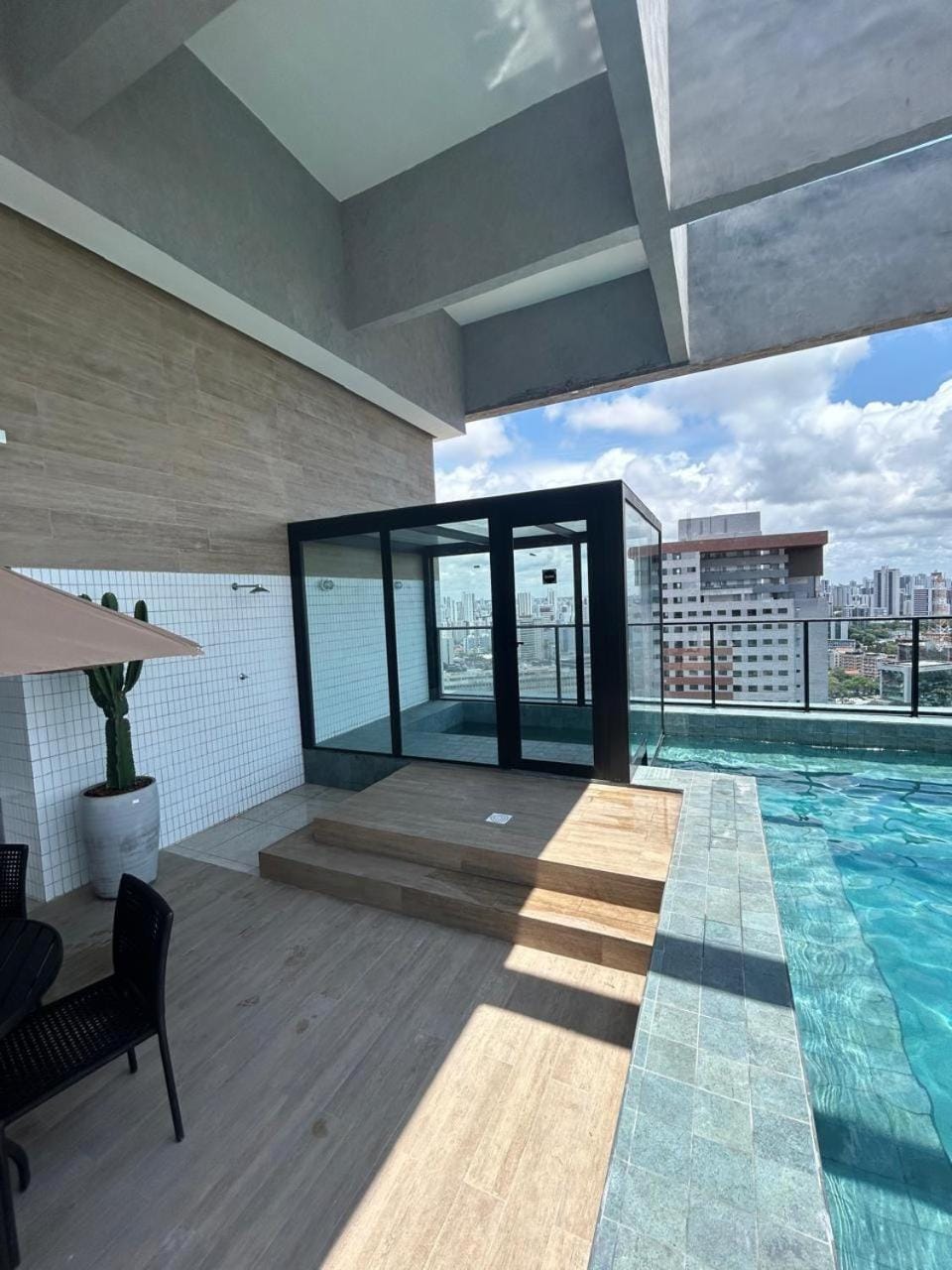FLAT NOVO prox Consulado Americano, hospitais, RECIFE ANTIGO e OLINDA Apartment in Recife