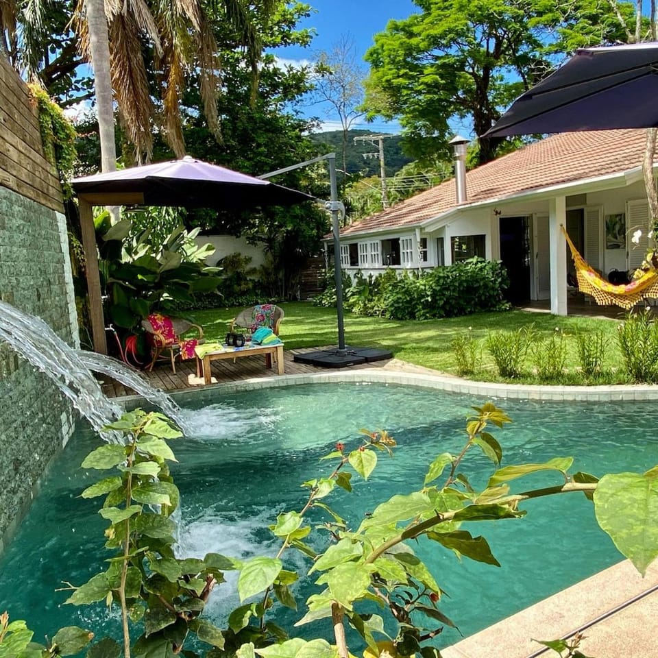Cantinho do Paraíso House in São Sebastião