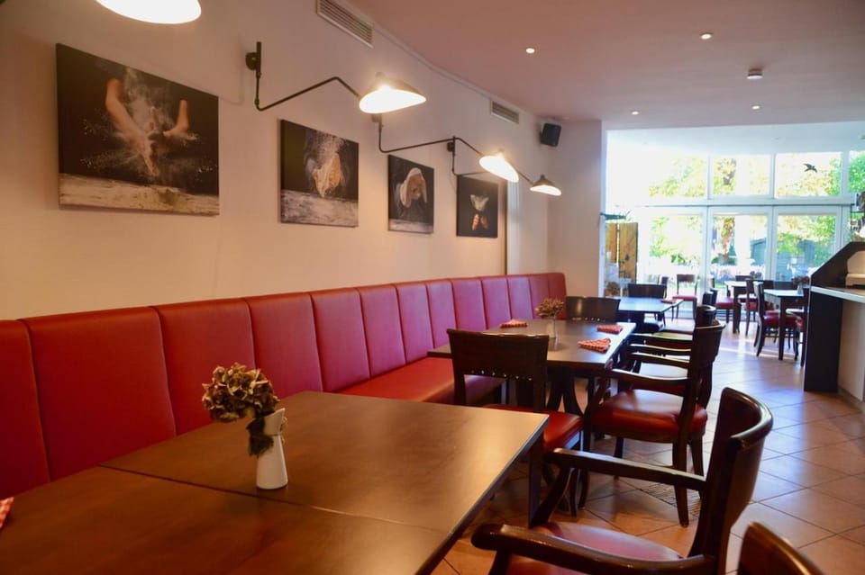 Restaurant/places to eat, Breakfast