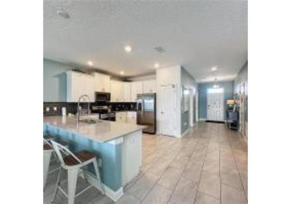 8906 SD - ChampionsGate Luxury 9BR Pool Villa House in Osceola County