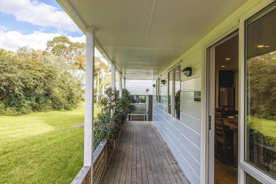 Bay Song Onetangi House in Auckland Region