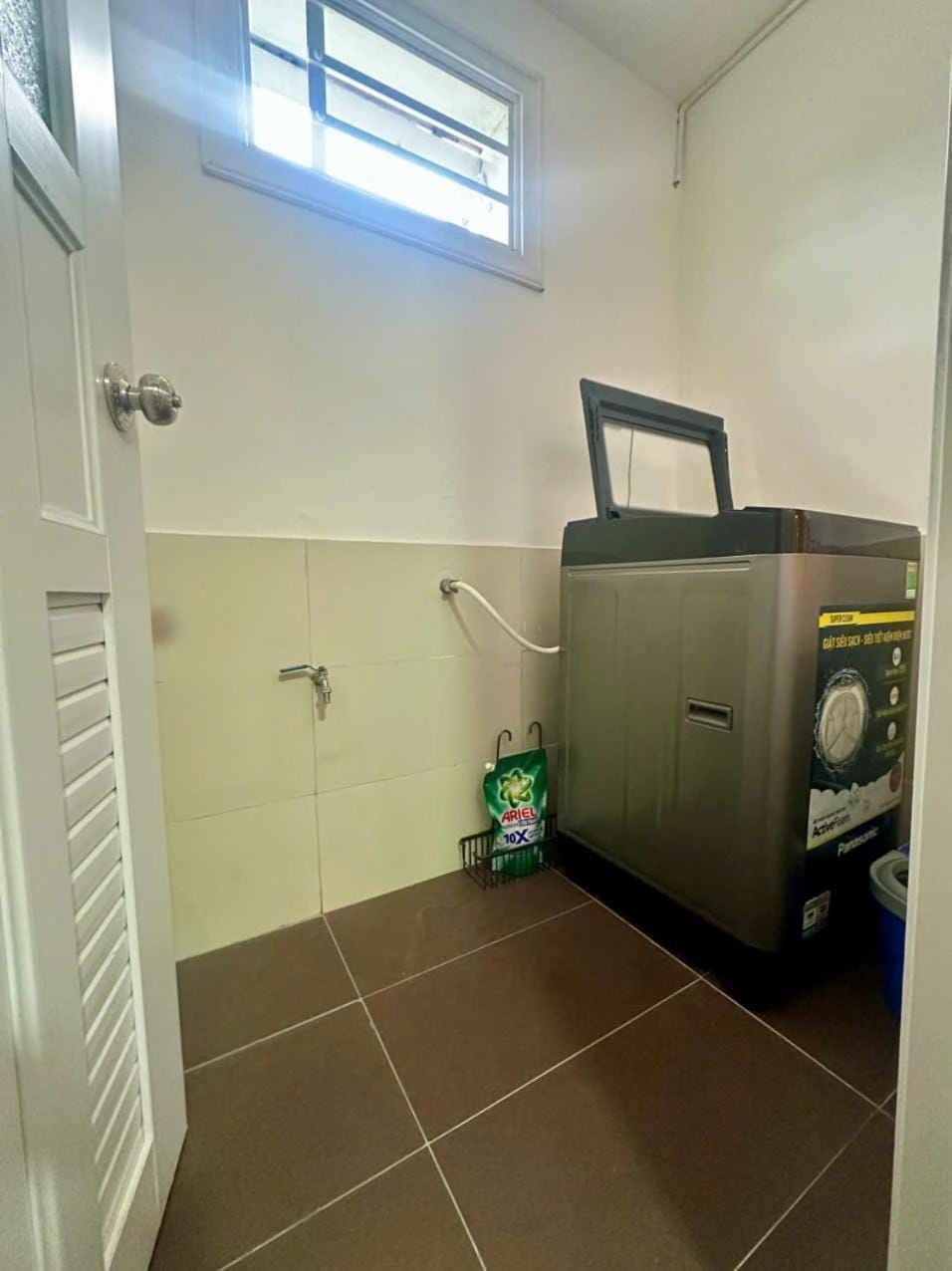 Charming 2-Bedroom House with Garden, Steps from My Khe Beach House in Da Nang