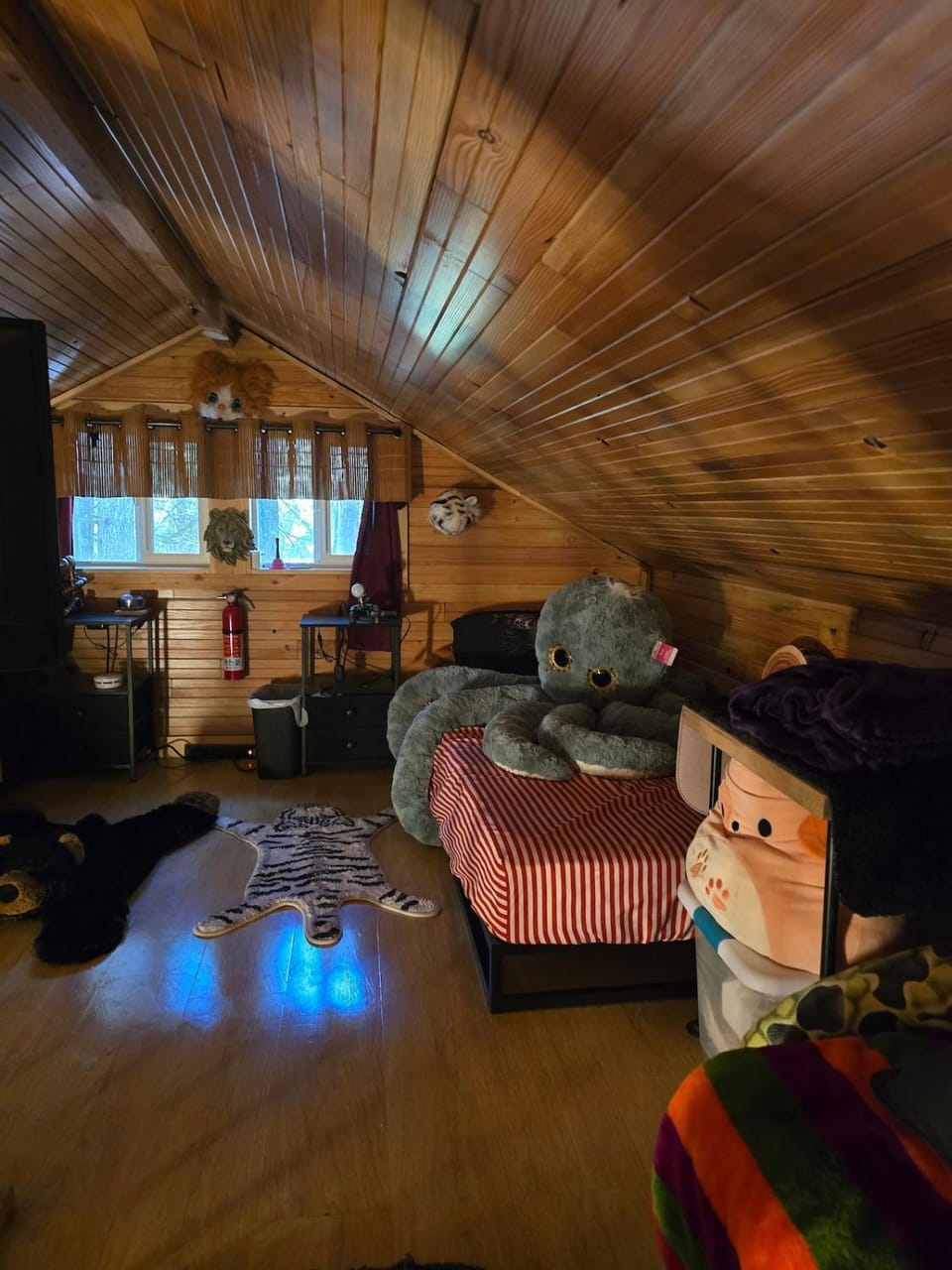 fort Stephens Chalet in Clackamas County
